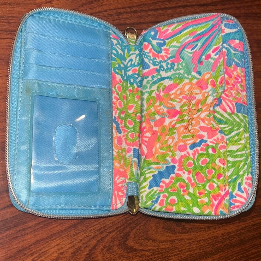 Lilly Pulitzer Multicolor Tropical Floral Zip Phone Wallet